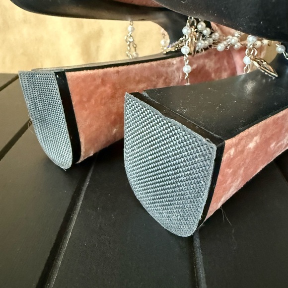 Dolls Kill Sugar Thrills Holy Revelation pink velvet platform heel. Size 5 - Picture 5 of 12